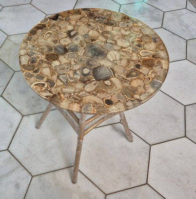Agate Table