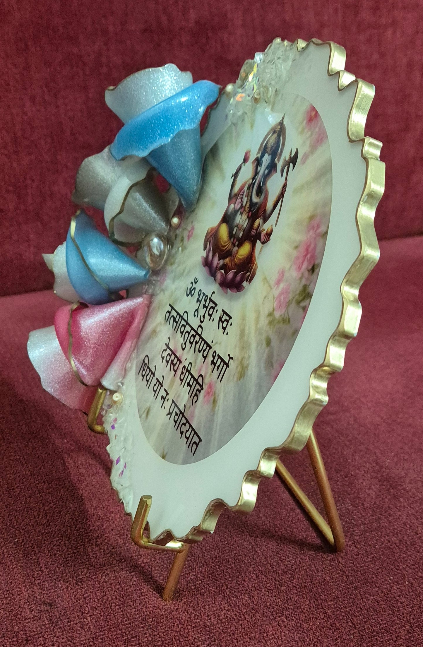 Gayatri Mantra with resin flowers